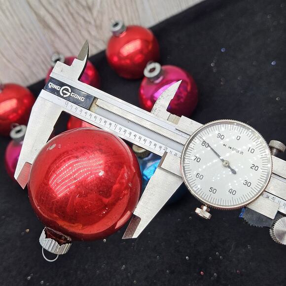 Vintage 2" Mixed Lot of 8 Glass Christmas Ornaments Shiny Brite Rauch MCM Retro - Picture 9 of 9